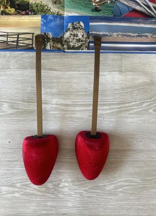 Бархатные формодержатели для обуви