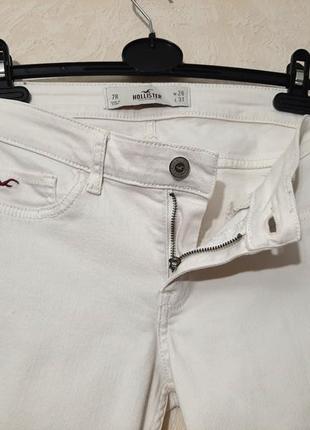 Hollister отличные белые джинсы женские летние зауженные слим котон размер 28/316 фото