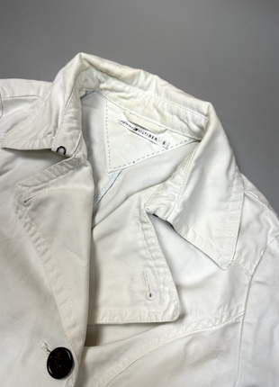 Біла которотка куртка пальто tommy hilfiger7 фото