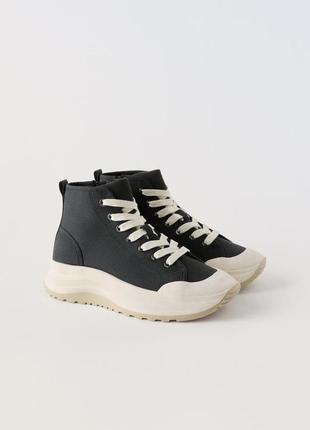 Стильные хайтопы ботинки высокие кеды zara