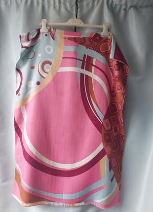 Красивый палантин