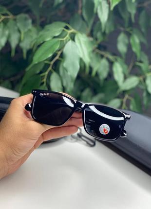 Солнцезащитные очки полароид