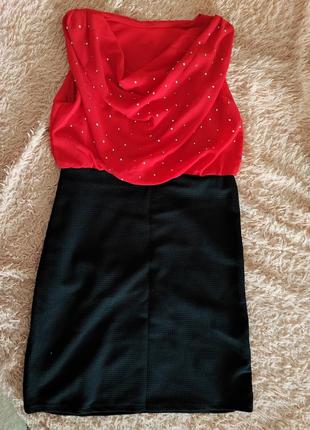 Платье красное 42 г.