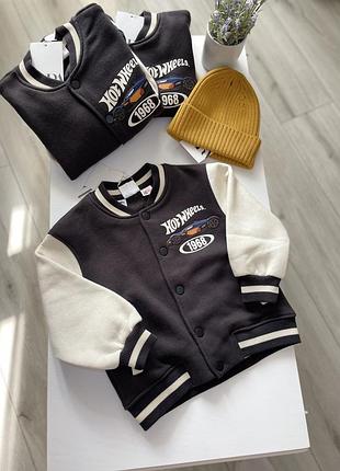 Бомбер жакет  zara