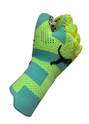 Перчатки футбольные puma future ultimate вратарские перчатки пума фьючер зелёного цвета