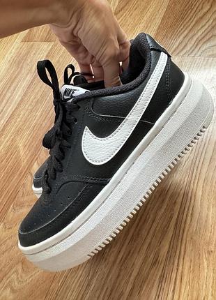 Кросівки nike