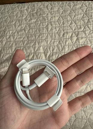 Кабель apple