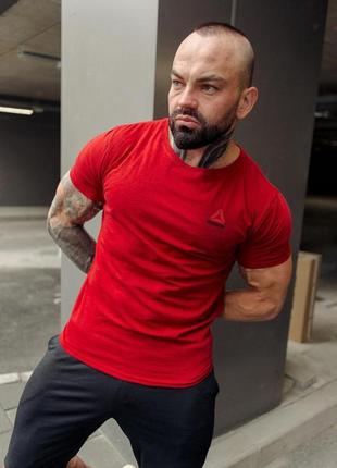 Распродажа! футболка мужская reebok красная