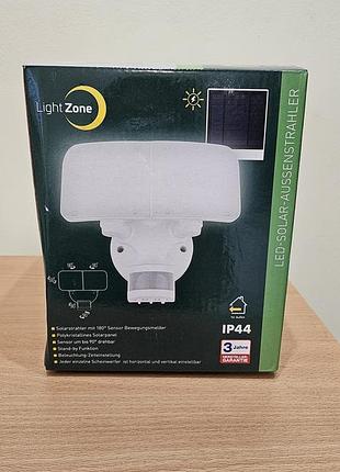 Светодиодный прожектор solar с датчиком pyxy light zone