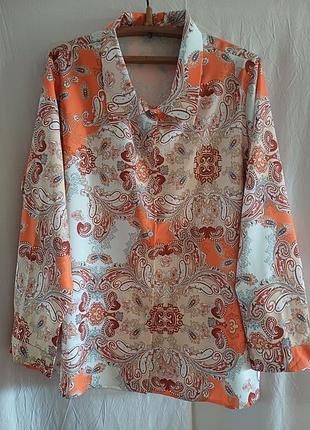 Жіноча блузка, сорочка