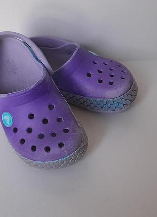 Crocs c9