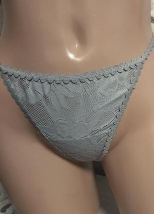 Трусики стринги