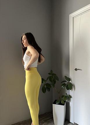 Спортивные лосины штаны брюки леггинсы