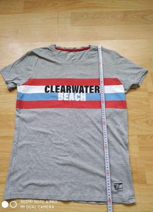 Футболка нова