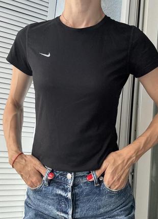 Спортивна футболка nike