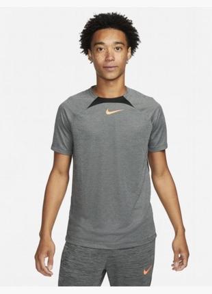 Спортивна футболка nike dri-fit