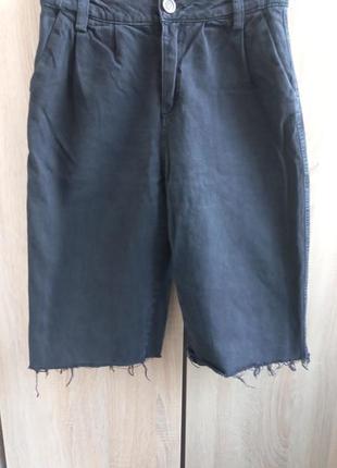 Шорты широкие bershka, p-p 34