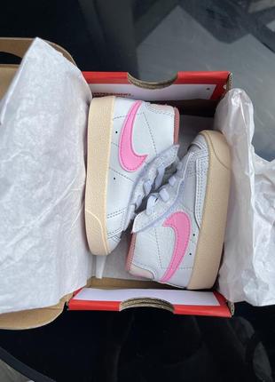 Кроссиаки nike blazer mid 77 21 размер
