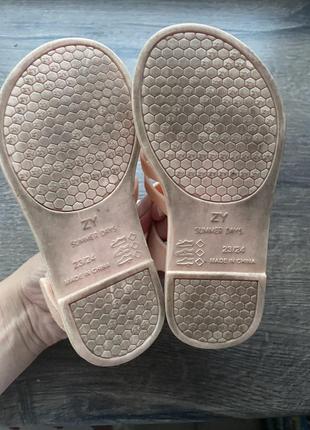 Босоножки 3