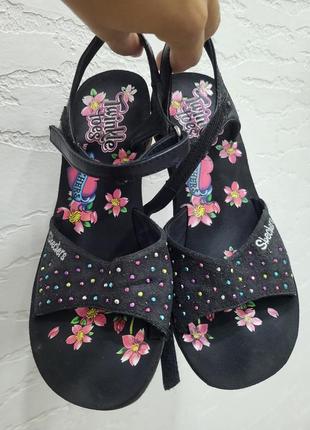 Skechers босоножки,сандали классные, легкие.