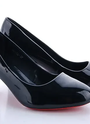 Туфли лодочки женские черные на каблуке с красной подошвой размер 36,37