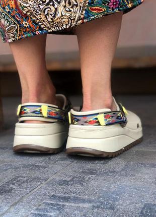 Шльопанці crocs classic hiker clog
