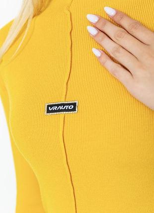 Гольф женский трикотажный, цвет горчичный, 204r008