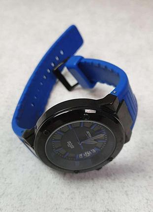 Наручные часы б/у q&q attractive da40j532y