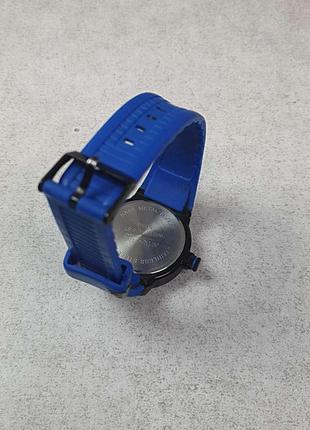 Наручные часы б/у q&q attractive da40j532y