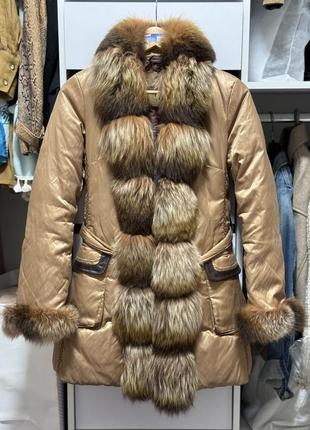 Пальто пуховик с натуральным мехом песца6 фото