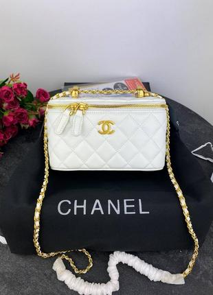Сумка в стиле chanel white