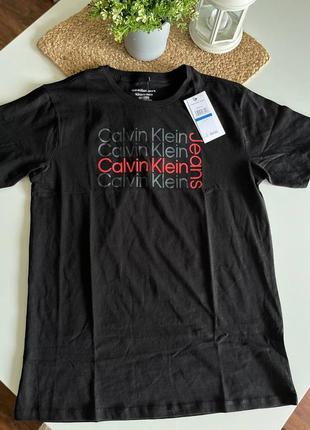 Calvin klein, футболка унисекс, оригинал, хлопок, новая с бирками.