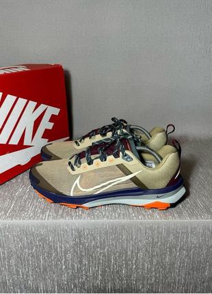 Оригінальні кросівки nike kiger