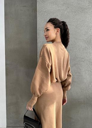 Женский теплый костюм юбка и свитер