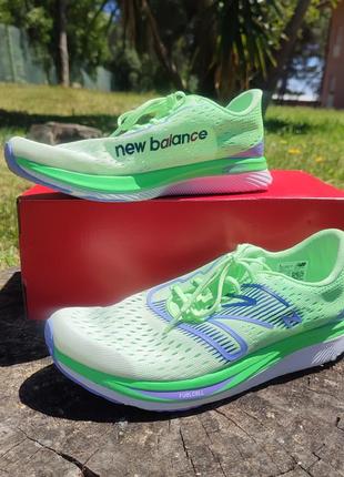 Кросівки бігові new balance fuelcell pacer для бігу3 фото