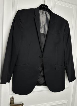 Чорний класичний піджак з чоловічого гардеробу2 фото