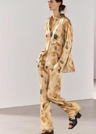 Zara -70% костюм шелковый на 100% блуза и брюки из коллекции zara w, хs-s