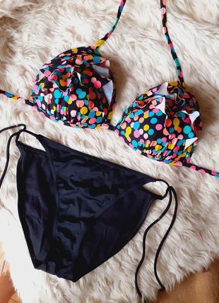 Чорний купальник трикутники в горох з рюшем 80d