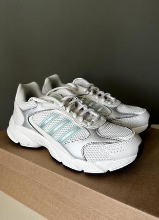 Кроссовки adidas