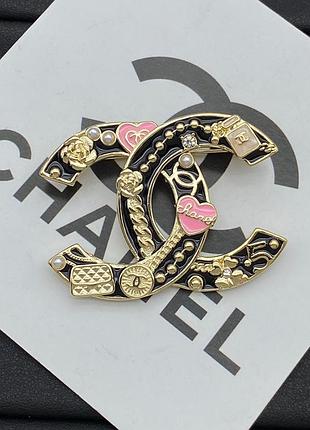 Брошь в стиле chanel 2