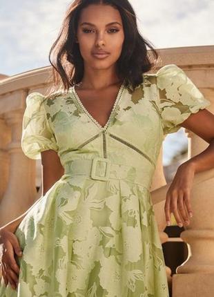 Невероятное платье premium collection