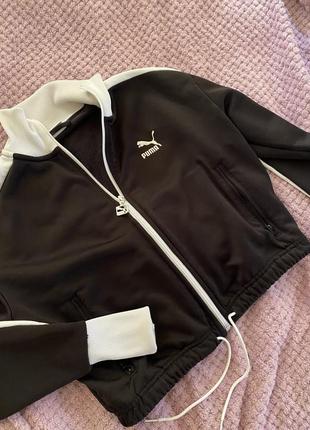 Оригинальная женская олимпийка puma iconic cropped рт в идеальном состоянии