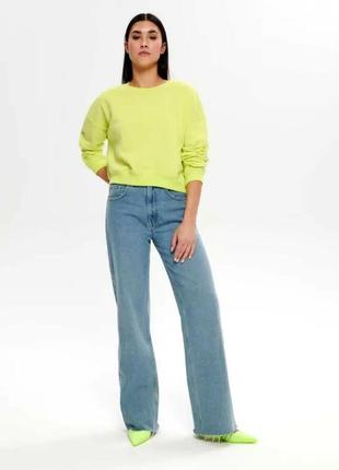 Укороченный свитшот на флисе sinsay, размер s