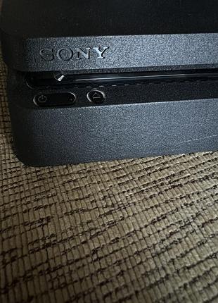 Игровая консоль sony ps4 slim