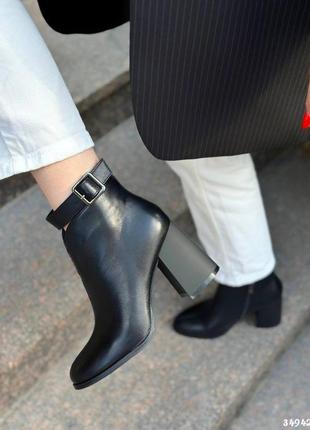 ▪️на флісі демісезонні весна осінь жіночі чорні короткі ботинки сапоги черевики...