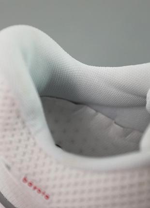 Кросівки чоловічі 588993 білі