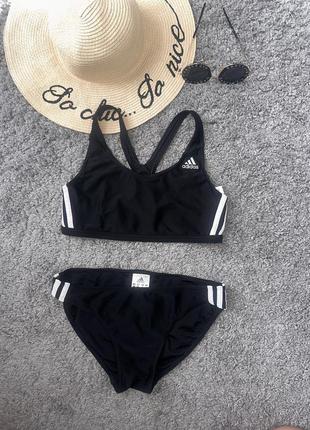 Класний фірмовий купальник adidas