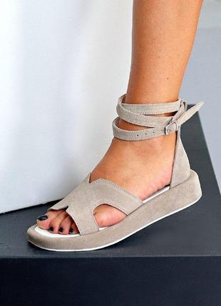 Стильні літні жіночі босоніжки 💛💙🏆