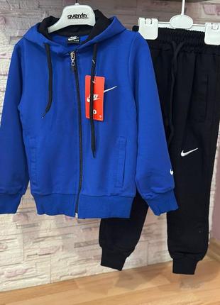 Спортивний костюм.  туреччина