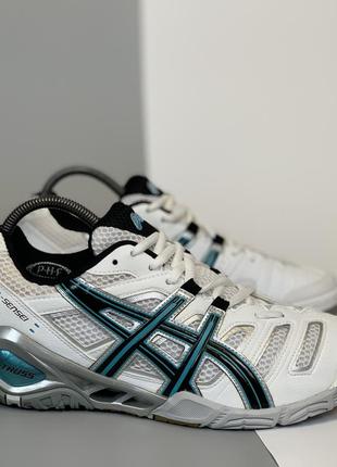 Кроссовки asics